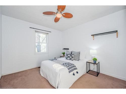 67 Hayes Avenue, Guelph, ON - Indoor Photo Showing Bedroom