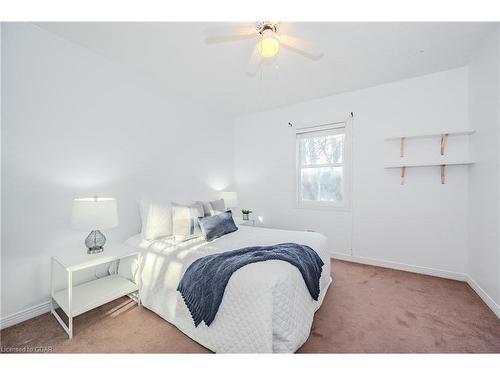 67 Hayes Avenue, Guelph, ON - Indoor Photo Showing Bedroom