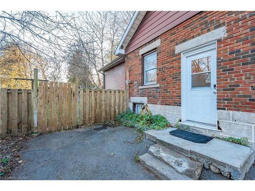 67 Hayes Avenue, Guelph, ON - Outdoor