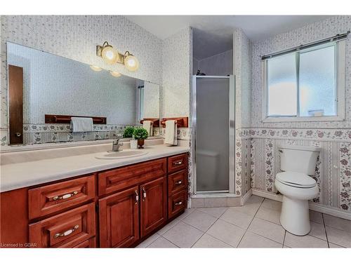 4711 Watson Road S, Puslinch, ON - Indoor Photo Showing Bathroom