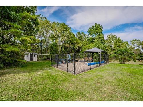 4711 Watson Road S, Puslinch, ON - Outdoor With Backyard