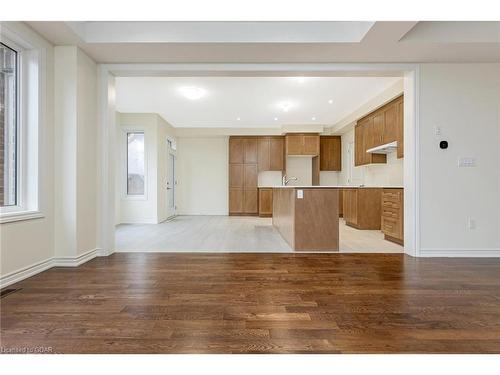 35 Spiers Road, Erin, ON - Indoor Photo Showing Kitchen