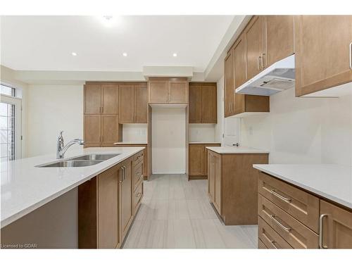 35 Spiers Road, Erin, ON - Indoor Photo Showing Kitchen With Double Sink