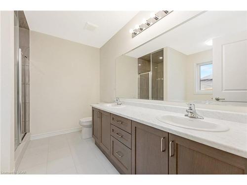 35 Spiers Road, Erin, ON - Indoor Photo Showing Bathroom