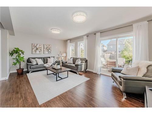 51 Wideman Boulevard, Guelph, ON - Indoor Photo Showing Living Room