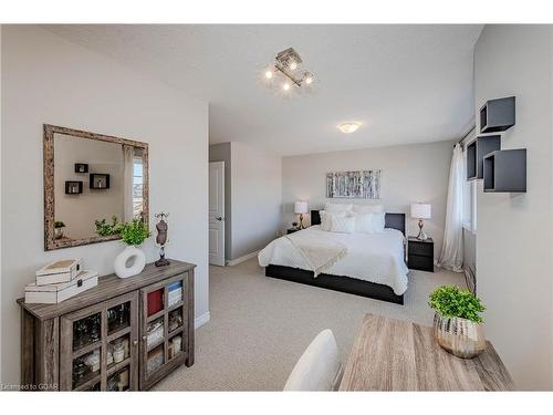 51 Wideman Boulevard, Guelph, ON - Indoor Photo Showing Bedroom