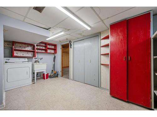 369 York Road, Guelph, ON - Indoor Photo Showing Laundry Room