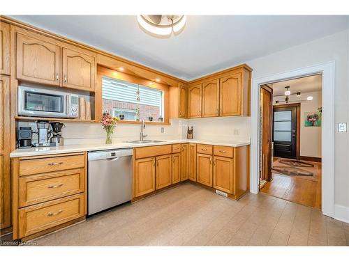 20 Mac Avenue, Guelph, ON - Indoor Photo Showing Kitchen