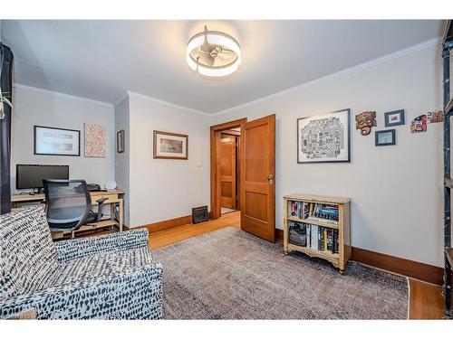 20 Mac Avenue, Guelph, ON - Indoor