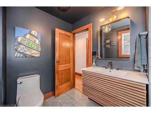 20 Mac Avenue, Guelph, ON - Indoor Photo Showing Bathroom