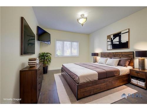 550 Pinery Trail, Waterloo, ON - Indoor Photo Showing Bedroom