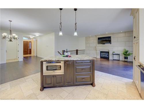 550 Pinery Trail, Waterloo, ON - Indoor With Fireplace