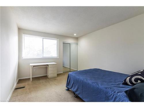 32 Wilsonview Avenue, Guelph, ON - Indoor Photo Showing Bedroom