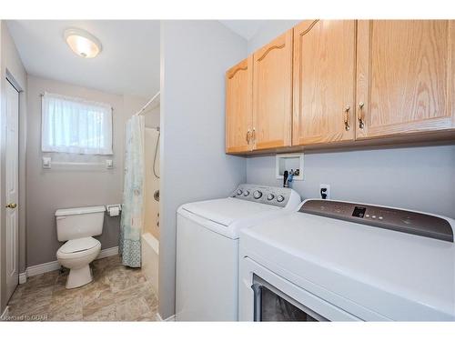 2 Spruce Avenue, Puslinch, ON - Indoor Photo Showing Laundry Room