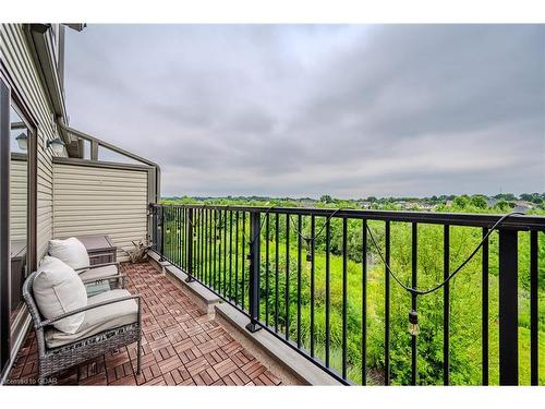 22B-146 Downey Road, Guelph, ON - Outdoor With Balcony With Exterior