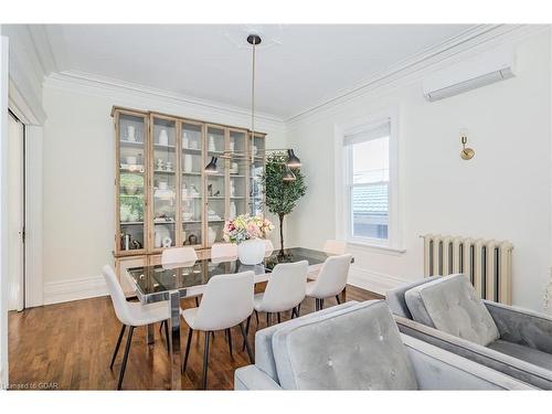 138 Dublin Street N, Guelph, ON - Indoor Photo Showing Dining Room