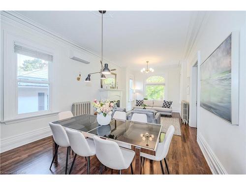 138 Dublin Street N, Guelph, ON - Indoor Photo Showing Dining Room