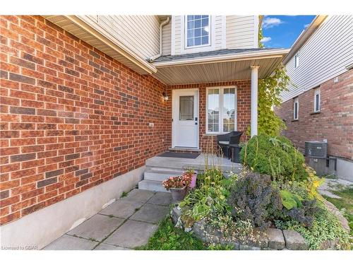 7 Drohan Drive, Guelph, ON - Outdoor