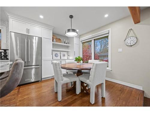 11 Mutual Street, Guelph, ON - Indoor Photo Showing Dining Room