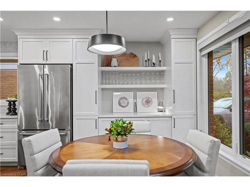 11 Mutual Street, Guelph, ON - Indoor Photo Showing Dining Room