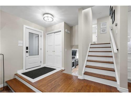 11 Mutual Street, Guelph, ON - Indoor Photo Showing Other Room