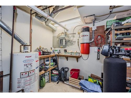 106-121 Waterloo Avenue, Guelph, ON - Indoor Photo Showing Basement