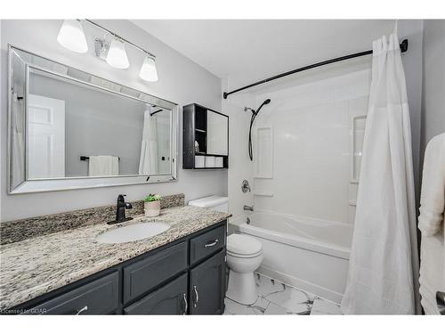 5485 Highway 6 N, Guelph, ON - Indoor Photo Showing Bathroom