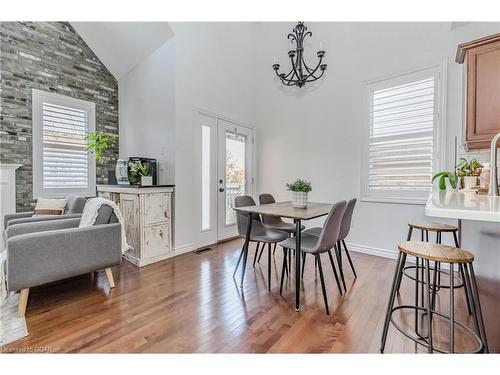 30 Geddes Crescent, Guelph, ON - Indoor Photo Showing Dining Room