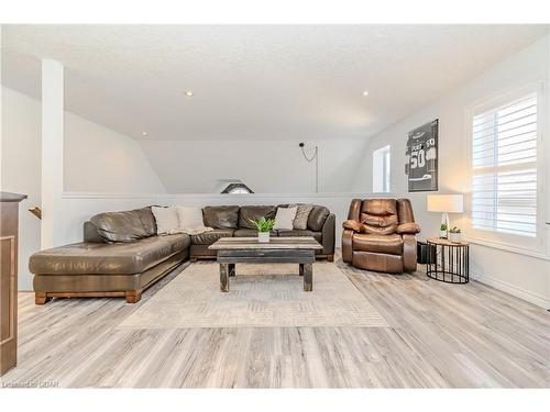 30 Geddes Crescent, Guelph, ON - Indoor