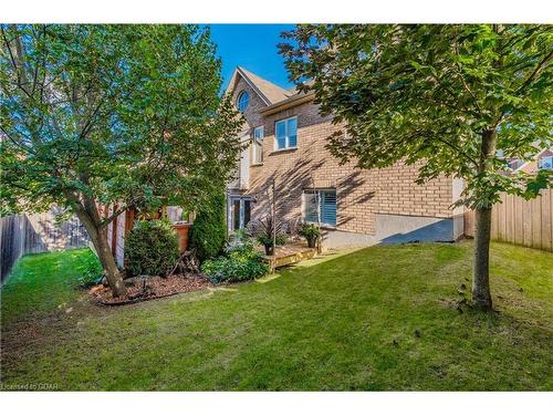 30 Geddes Crescent, Guelph, ON - Outdoor