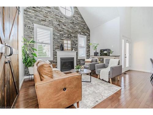 30 Geddes Crescent, Guelph, ON - Indoor Photo Showing Living Room With Fireplace