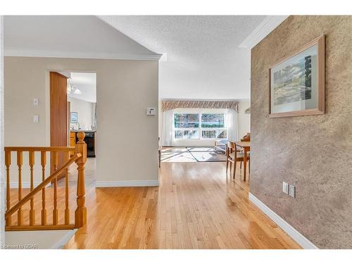 35 Arbordale Walk, Guelph, ON - Indoor Photo Showing Other Room