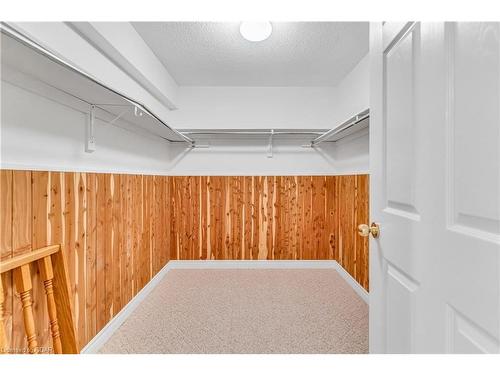 35 Arbordale Walk, Guelph, ON - Indoor Photo Showing Other Room