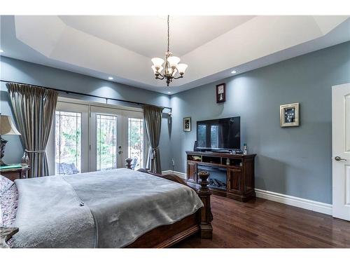 59 Dominion Drive, Guelph, ON - Indoor Photo Showing Bedroom