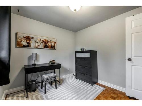 69 Rodney Boulevard, Guelph, ON - Indoor Photo Showing Other Room