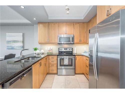 901-150 Wellington Street E, Guelph, ON - Indoor Photo Showing Kitchen With Double Sink