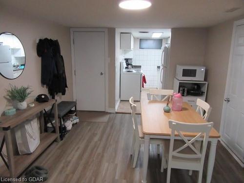 B-343 Speedvale Avenue E, Guelph, ON - Indoor Photo Showing Dining Room