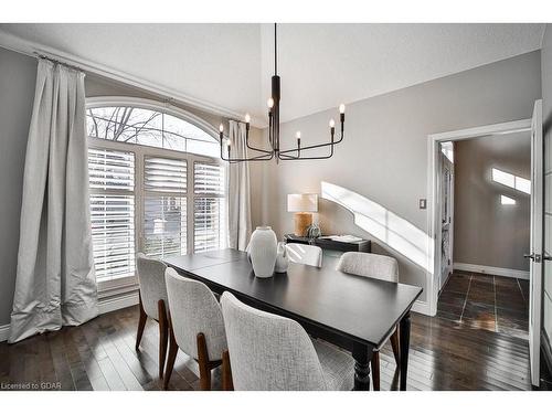 10 Bright Lane, Guelph, ON - Indoor Photo Showing Dining Room