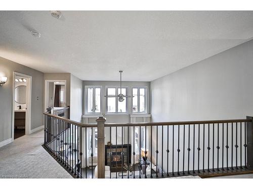 10 Bright Lane, Guelph, ON - Indoor Photo Showing Other Room