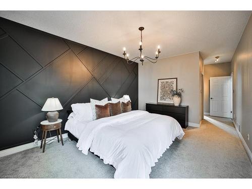 10 Bright Lane, Guelph, ON - Indoor Photo Showing Bedroom