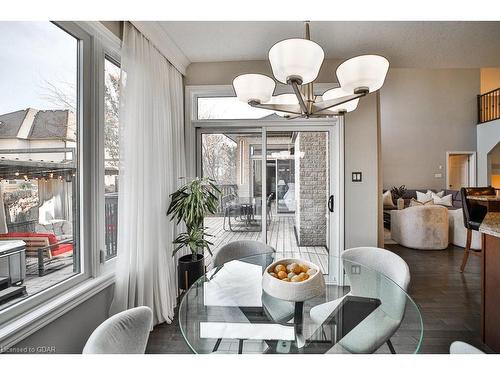 10 Bright Lane, Guelph, ON - Indoor Photo Showing Dining Room