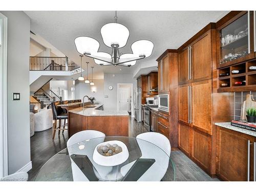 10 Bright Lane, Guelph, ON - Indoor Photo Showing Dining Room