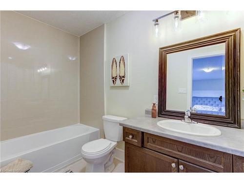 135 Samuel Drive, Arthur, ON - Indoor Photo Showing Bathroom