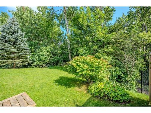 7 Whitetail Court, Guelph, ON - Outdoor