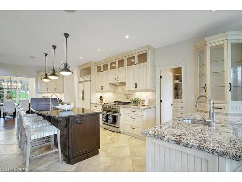 209 Hume Road, Puslinch, ON - Indoor Photo Showing Kitchen With Upgraded Kitchen