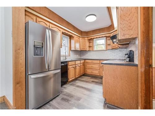 280 Waterloo Street, Mount Forest, ON - Indoor Photo Showing Kitchen