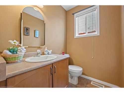 43 Peer Drive, Guelph, ON - Indoor Photo Showing Bathroom