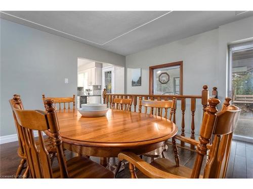 692 Speedvale Avenue E, Guelph/Eramosa, ON - Indoor Photo Showing Dining Room