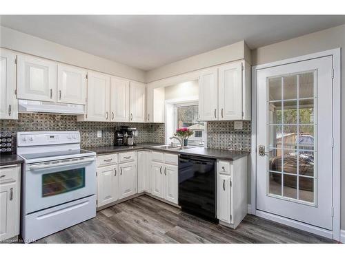 692 Speedvale Avenue E, Guelph/Eramosa, ON - Indoor Photo Showing Kitchen With Double Sink