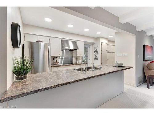 7011 Concession 4, Puslinch, ON - Indoor Photo Showing Kitchen With Stainless Steel Kitchen With Double Sink